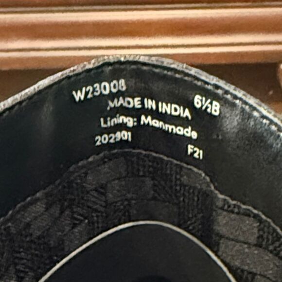 Cole Haan Chelsey Stretch Women’s Sz 6.5B Black Leather Tall Zip Buckle Boots - Picture 6 of 14